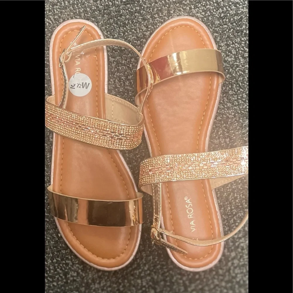 Via Rosa sandals - Picture 2 of 4